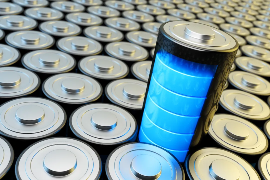 電池FPC之比磷酸鐵鋰還安全？日產(chǎn)公布全固態(tài)電池研發(fā)細(xì)節(jié)
